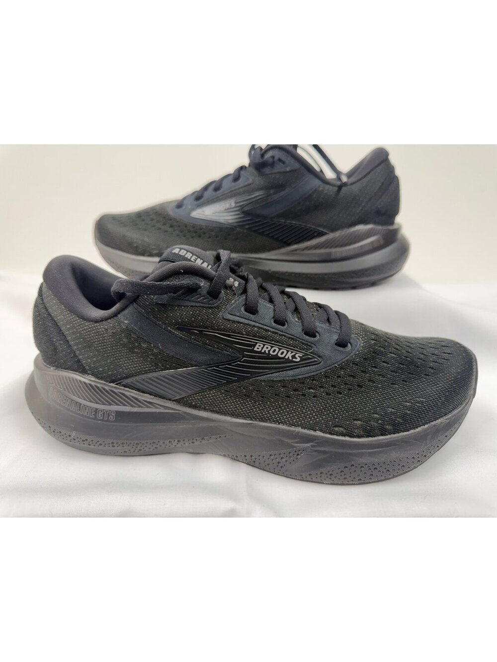 Brooks Adrenaline GTS 24 Support Running Shoe Black Black Ebony Size Womens sz 9
